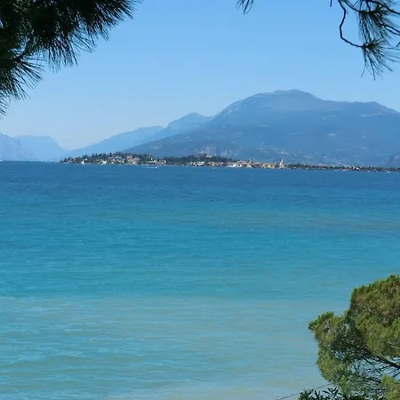 Doctor House Desenzano Desenzano del Garda